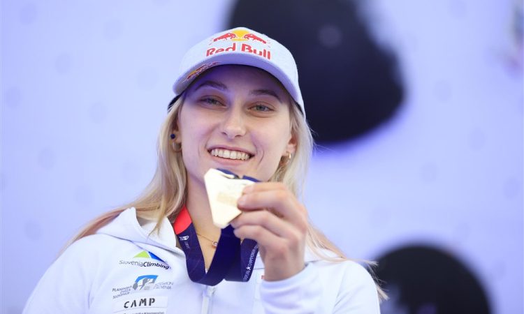 Janja Garnbret in Luka Potočar najuspešnejša plezalca leta 2022
