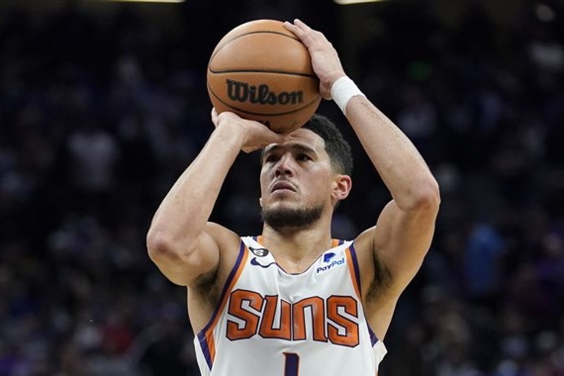 Milwaukee še brez Dragića do nove zmage, Dončićev Dallas že v nedeljo zvečer izgubil