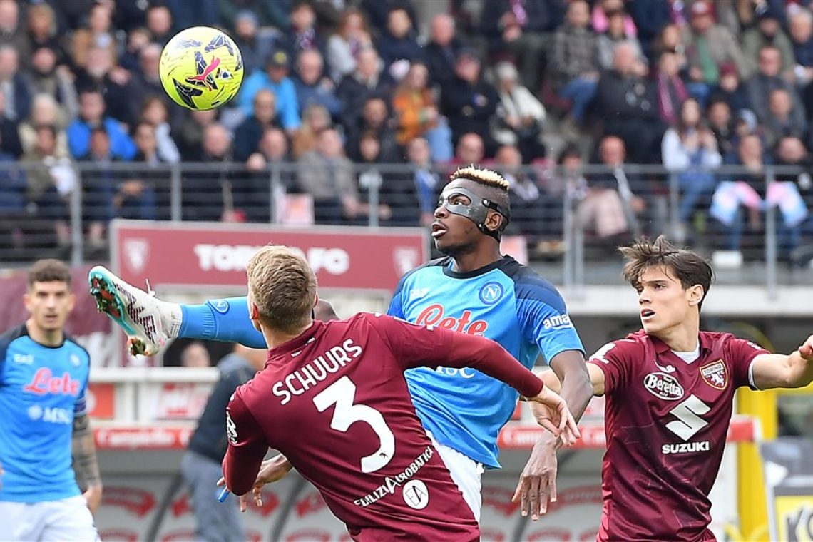 Napoli uspešen tudi v Torinu, Lazio boljši od Rome