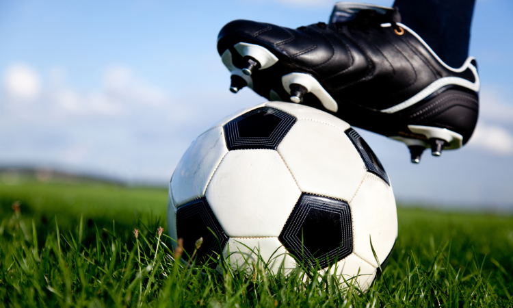 Olimpiji po derbiju v Stožicah 9350 evrov kazni, Mariboru 6100