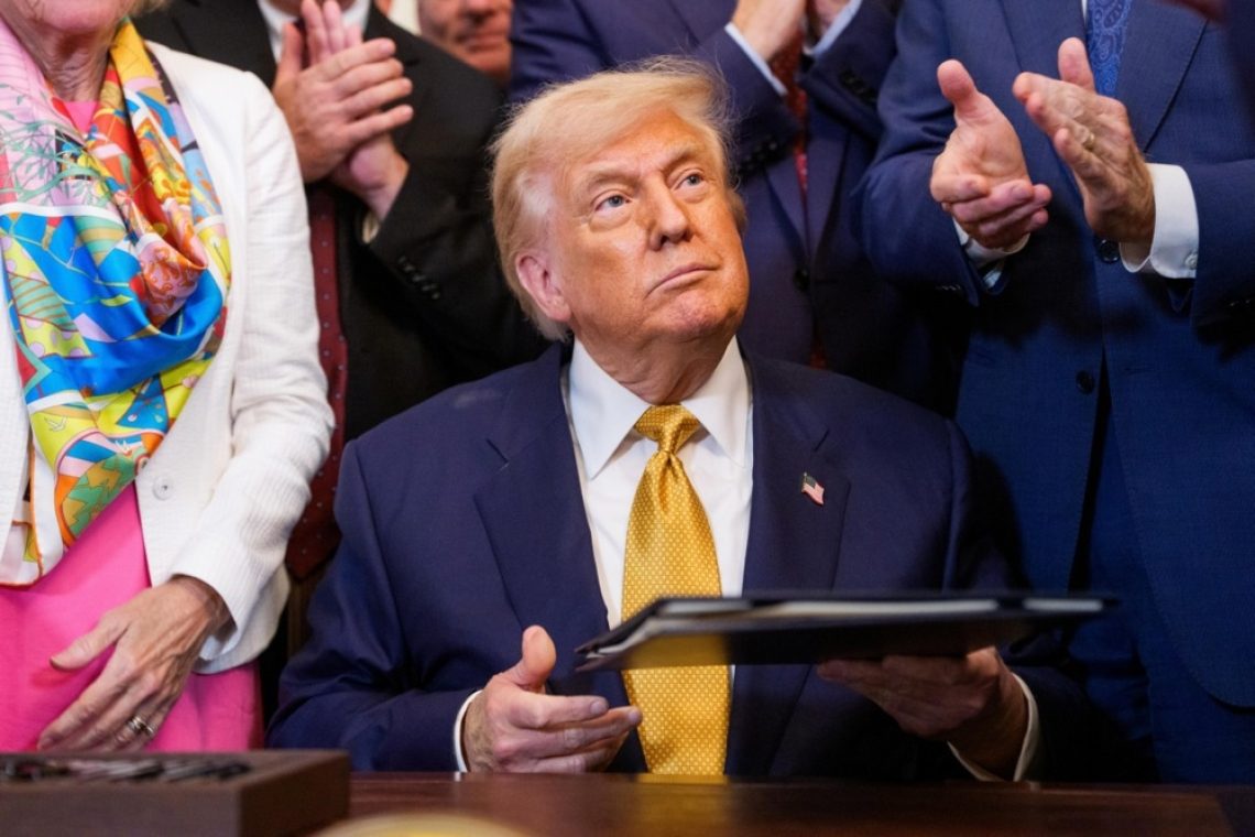 Trump zaostril zakonodajo o fentanilu