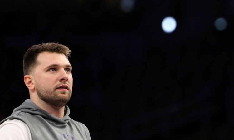 Dončić verjetno le na eni tekmi Slovenije v Latviji in Litvi