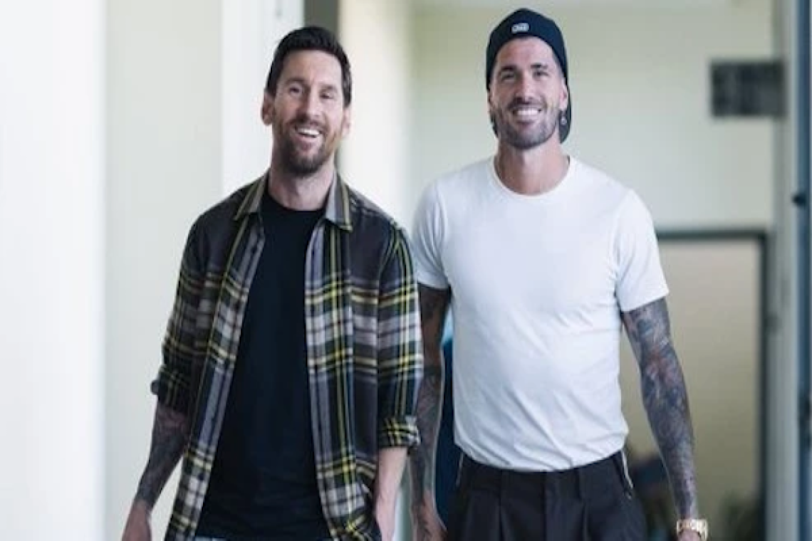 Messi z ekipo prispel v španski Alicante