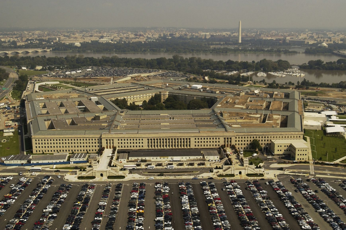 Pentagon po sodbi zapira novinarski koridor
